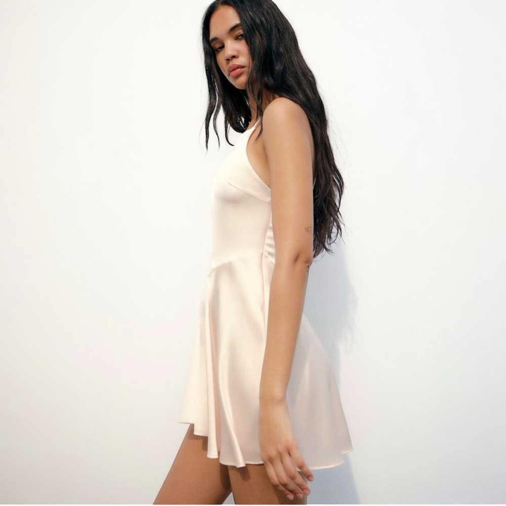 Zara Cream Mini Dress - Picture 2 of 5